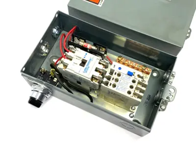 USED EATON CUTLER-HAMMER MANUAL NEMA DISCONNECT STARTER UNIT BG SERIES
