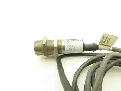Balluff BOS 18M-NA-1PD-E4-C Proximity Retroreflective Sensor Switch BOS0020