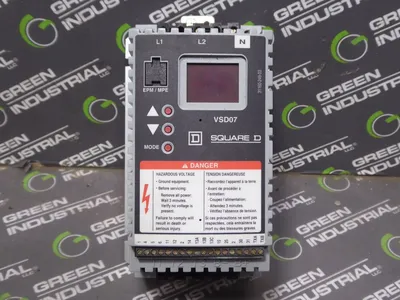 Square D VSD07 Adjustable Speed Drive Controller Used