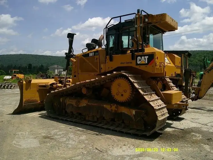 Used 2018 CATERPILLAR D6T XW Bulldozers New York US | Beck Equipment #1506446