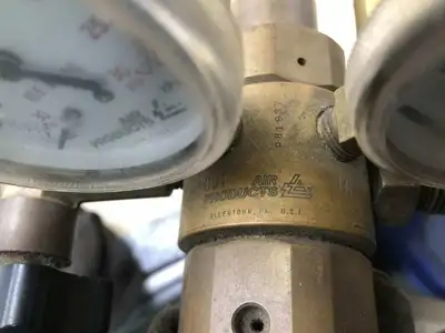 Air Products E12BN145ACGA Pressure Regulator Valve Brass Gas