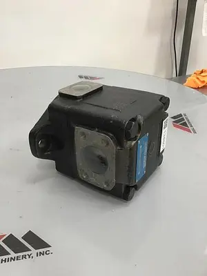 USED DENISON HYDRAULICS T6DM R38 3R02 C1 M70330