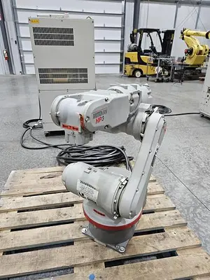USED 2006 YASKAWA MOTOMAN HP3