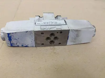 USED VICKERS DG4V32CMP7H750