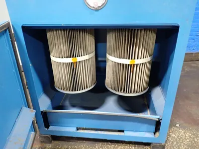 T & H Industries  Dust Collector