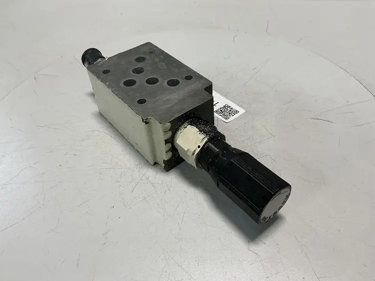 Used REXROTH ZDR 10 VP7-30/200YM Valves/Fittings Michigan US | Ideal Machinery #691154