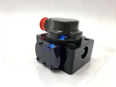 SM4-20(20)76-80/40-10-R | Eaton Vickers Valve  Servo Valve - Used