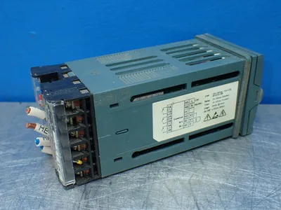 USED EUROTHERM 2216E/AL/VH/R1/R1/RF/2YM/ENG/XXXXX/EU0523