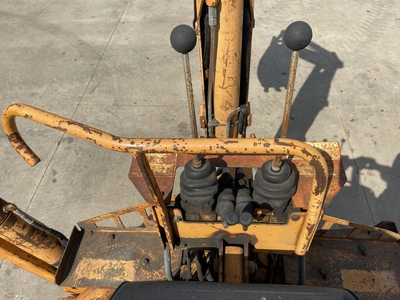 USED 2001 CASE 960
