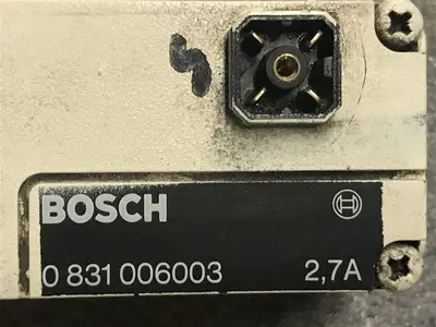 USED BOSCH VALVE 0 811 404 039