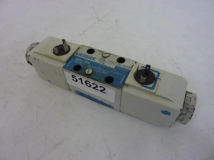 USED VICKERS DG4V-3-6C-M-U-HL7-60