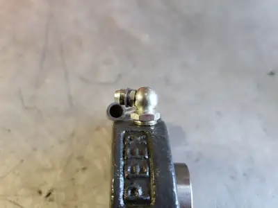 USED PEER UCP204-12