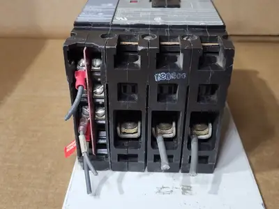 USED SIEMENS ED63A010