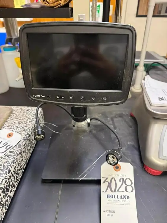 Used TOMLOV _UNKNOWN_ Microscopes Pennsylvania US | Global Equipment International, LLC #760230