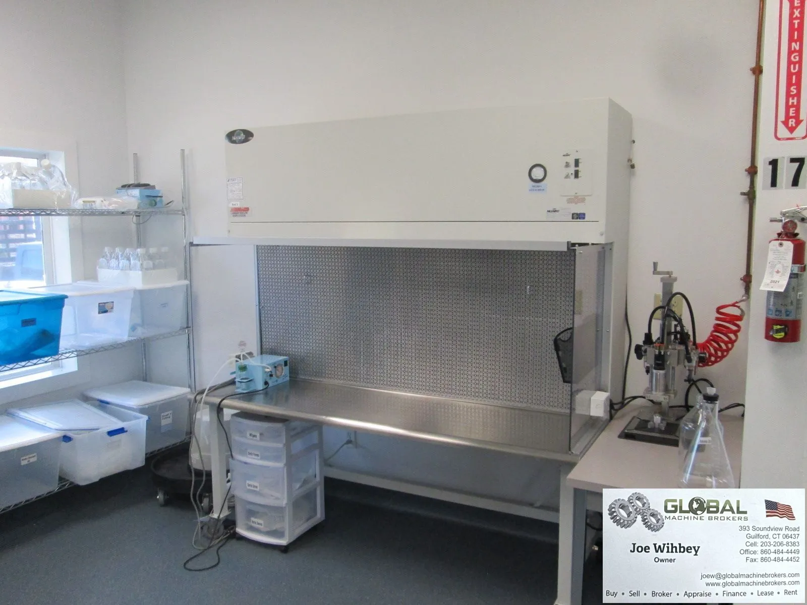 Nuaire NU-201-630 Laminar Flow Fume Hood 6ft Workstation