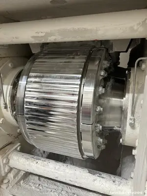 USED HOSOKAWA MS 300