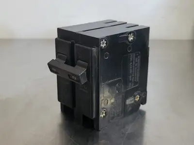 USED CHALLENGER C215