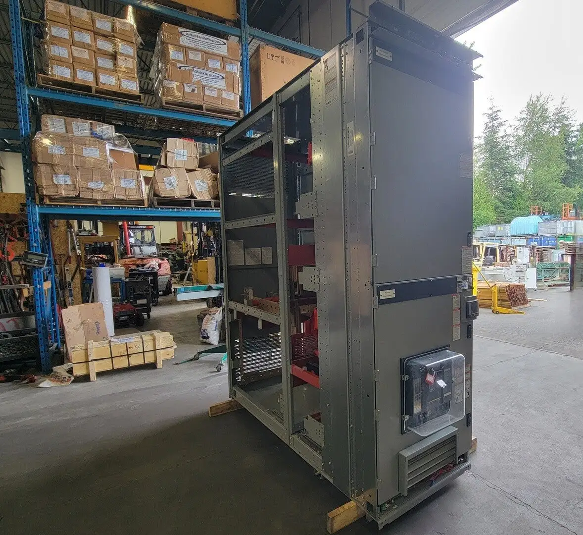 USED SQUARE D POWER-ZONE 4