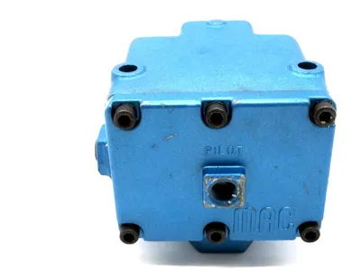 NEW MAC 57B52 SOLENOID VALVE 150PSI