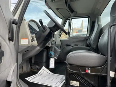 Used 2008 INTERNATIONAL 7500 Bucket (boom) trucks Washington US | Puget Sound Truck Sales #1541009