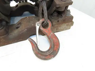 IR HU Utility Hoist Air Tugger Winch 2k 2000lbs 1/2" Wire Rope Pneumatic 125FPM