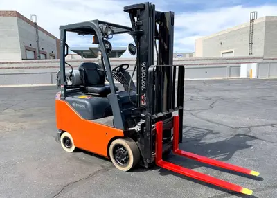 USED 2016 TOYOTA 8FGCU18