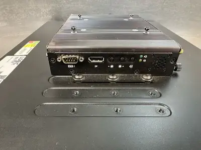 Cincoze CV-117 Fanless Panel PC | CV-117R-R10 (8.6.6)