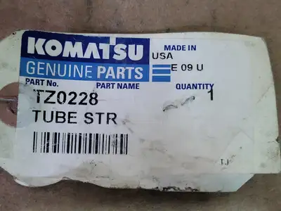 USED KOMATSU TZ0228
