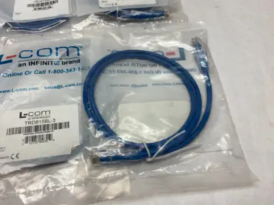 NEW L-COM ETHERNET PATCH CABLE CAT5E BLUE