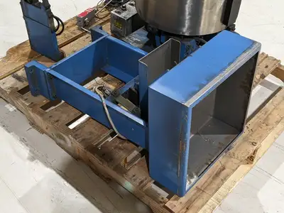 Used VIBRA-FLIGHT FEEDER SYSTEM W/ BOWL, INLINE, HOPPER, FC-102 PLUS Vibratory Feeders | Maverick Industrial Sales #1109923