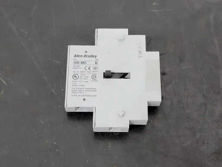 Used ALLEN-BRADLEY 100-MC Switchgears British Columbia CA | Lenmark #243083