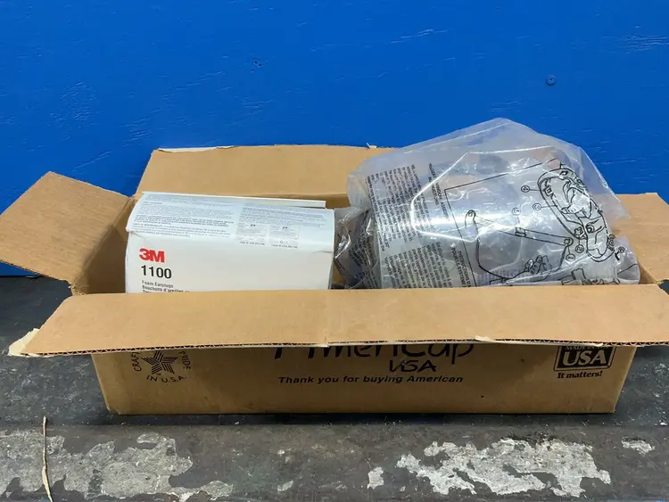 Used 3M, AOSAFETY _UNKNOWN_ Safety Equipment Ohio US | HGR 24 #1326186