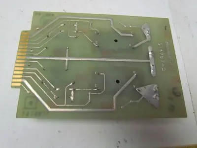 Bridgeport controls 018767-D Triac control PCB circuit board