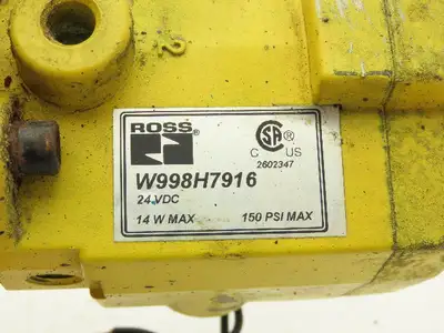 Ross Y2773A4082 Pneumatic Solenoid LOX Lock-Out Control Valve 3/2-Pos 24VDC 1/2"
