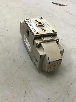 USED VICKERS DG4S50CWT11