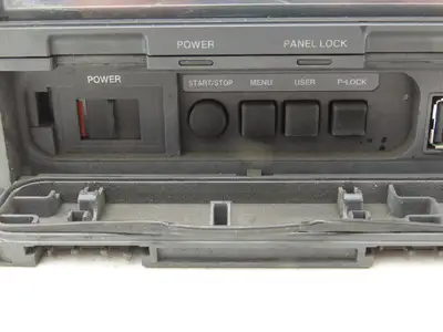 Keyence TR-H500 Operator Control Panel Temp & Data Logger 24VDC Input LCD Screen