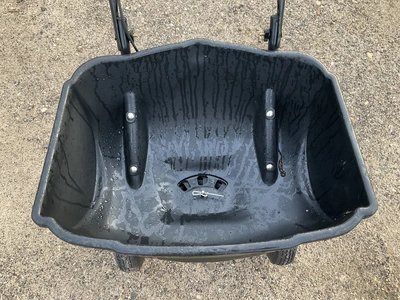 Used _UNKNOWN_ _UNKNOWN_ Broadcast Spreaders Michigan US | Miedema Asset Management Group #1413770