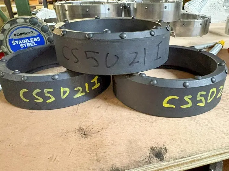 New | in-Stock AFTERMARKET 5" DUAL ROTARY SHOE - 7 DOMED BUTTONS ON FACE, 21 BUTTONS ON SHOULDER -THIN WALL Drilling Attachments Pennsylvania US | East West Machinery & Drilling #1418133