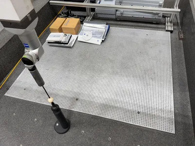 2013 ZEISS MASS ACCURA 16/42/14 Coordinate Measuring Machines | Machnet (9)