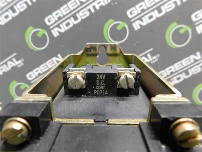 Allen Bradley 700DC-P400Z24 DC Relay Series A 24VDC Coil  700-PB20 Ser. A Used