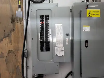 5 kV E-House Genset Control Room PDC w/ 9 x 1200 amp Breaker