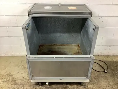 152-0371 Beverage Air SM34N Self Contained Milk Cooler