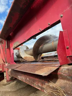 USED CASE IH 1083