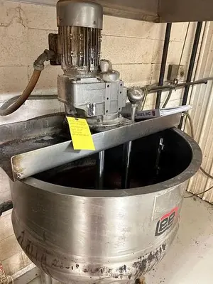USED 2017 LEE INDUSTRIES D7S