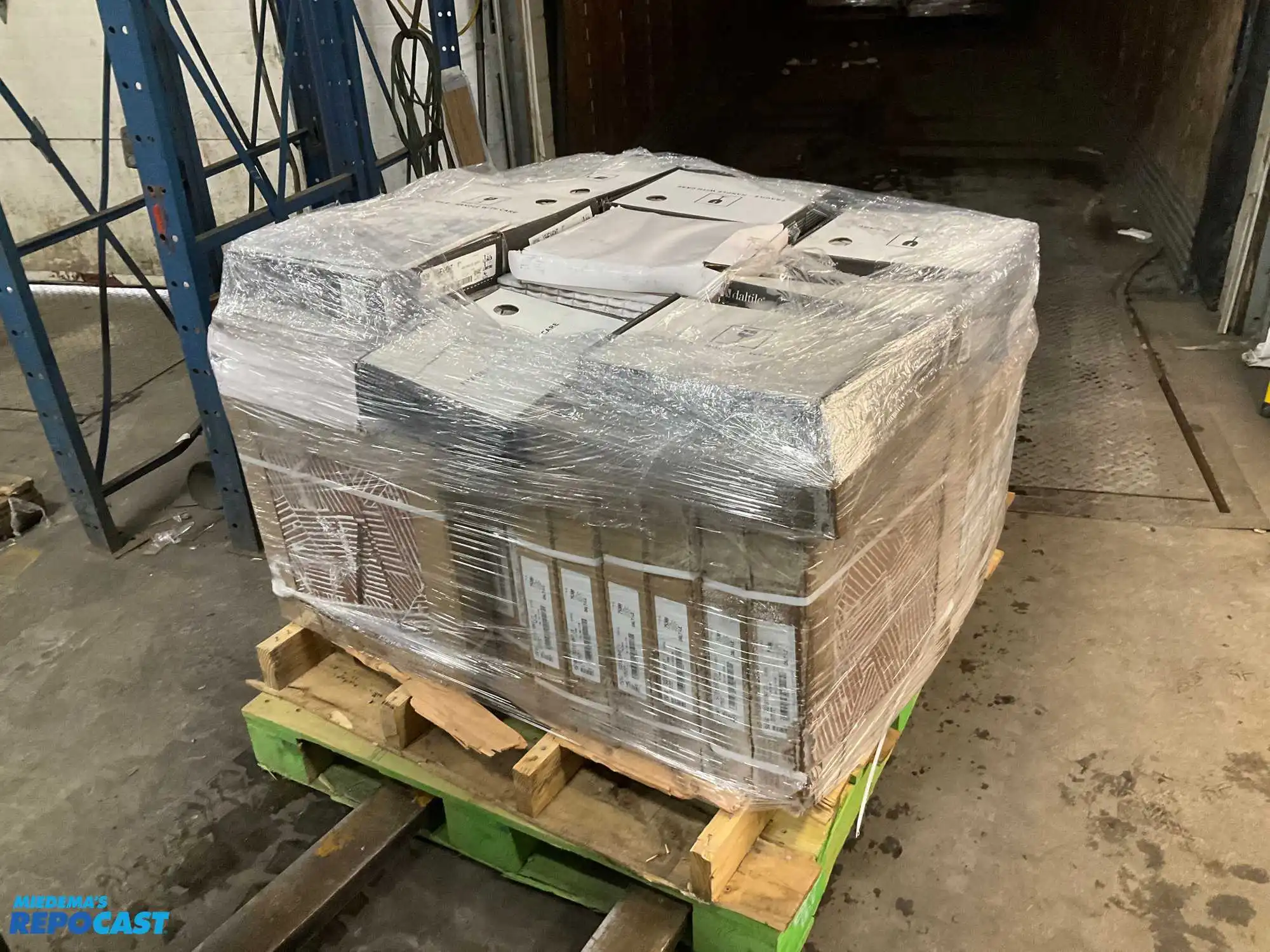 Pallet of Mixed Wall/Floor Tile