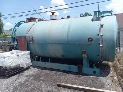 USED 1994 CLEAVER BROOKS CB 700-300
