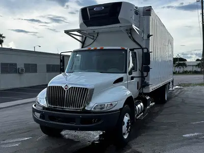 Used 2019 INTERNATIONAL 4300 Reefer Trucks Florida US | Truck and Van Outlet #1509137