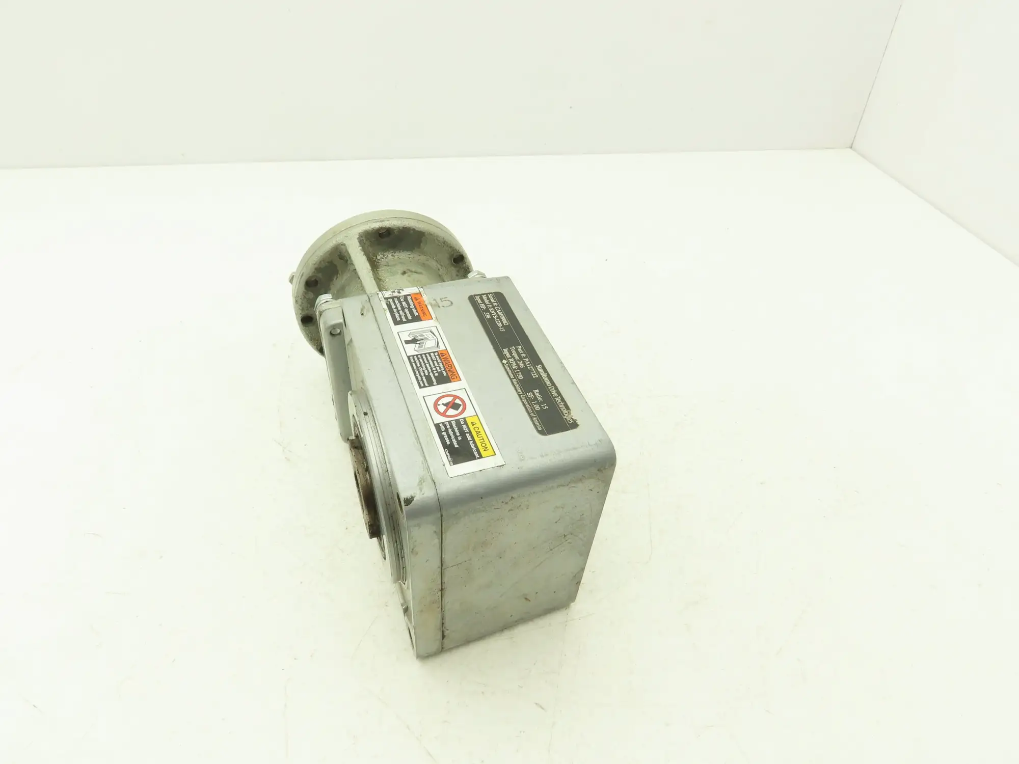 Sumitomo RNYS-1220-15 Servo Gearbox 15:1 Reducer 0.5Hp 116rpm Hollow Shaft
