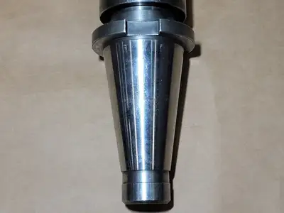 USED UNIVERSAL ENGINEERING 805044