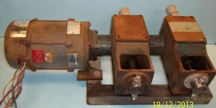 Used MILTON ROY 5KM25MG102BX Pumps (Metering) Texas US | Bamko Surplus Process Equipment #938174